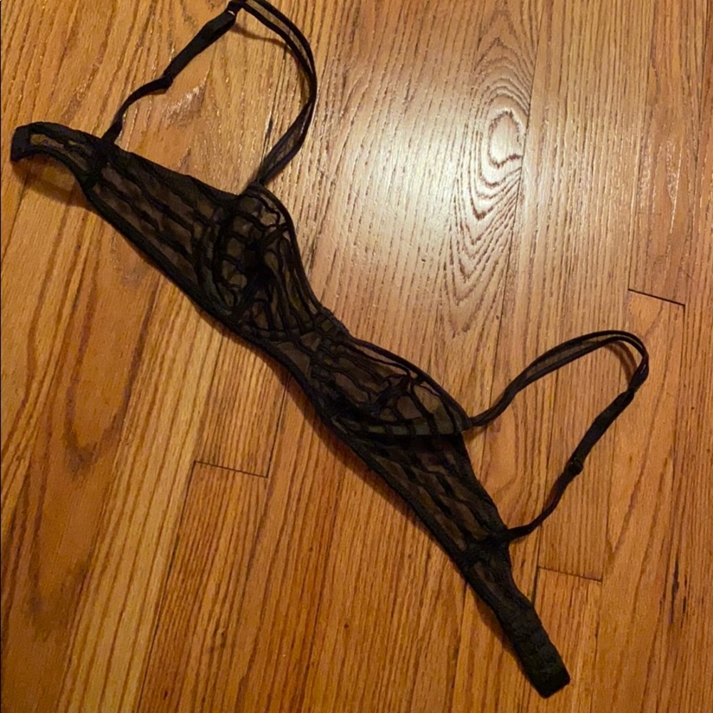 La Perla Mesh and Embroidered black bra